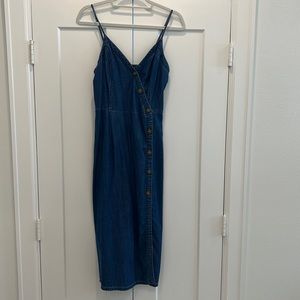 NWT Abercrombie & Fitch button down jean dress